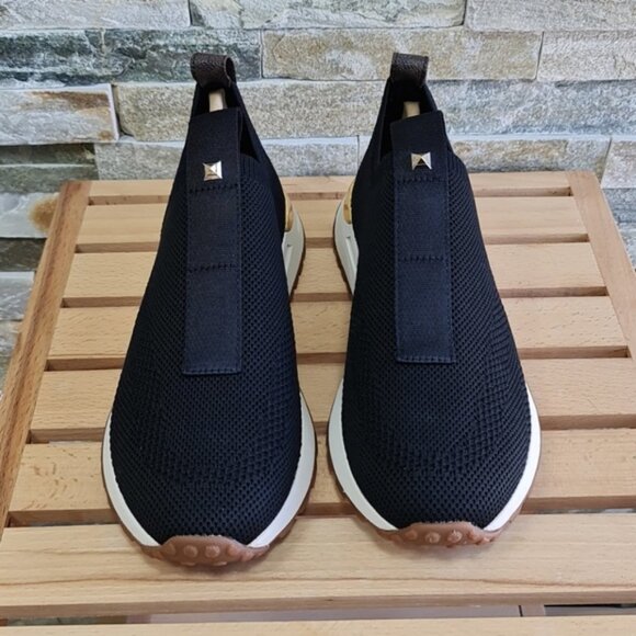 MICHAEL Michael Kors Bodie Slip On Sneakers - Picture 11 of 13